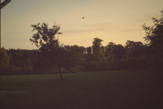 Weites Land & Heißluftballon